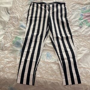 Forever 21 Black and White Striped Pants